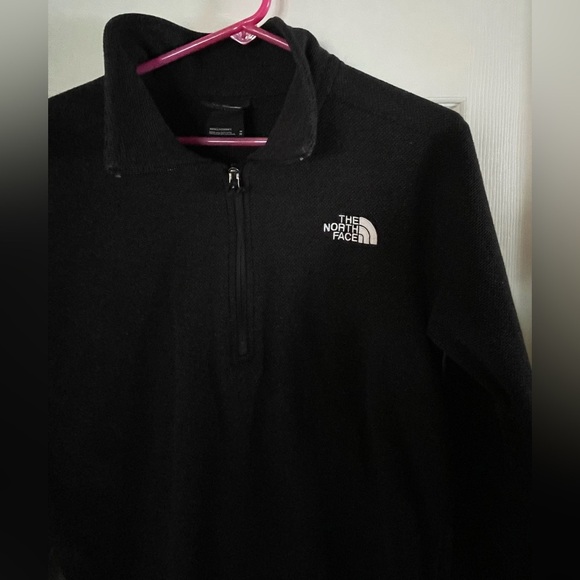 The North Face Women’s Zip Up Gray Black Quarter Medium - Picture 3 of 4